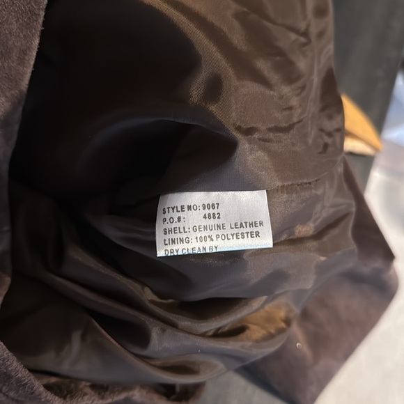 Margaret Godfrey Chocolate Brown Floral Embossed Leather Jacket Size Med Petite - Picture 5 of 7